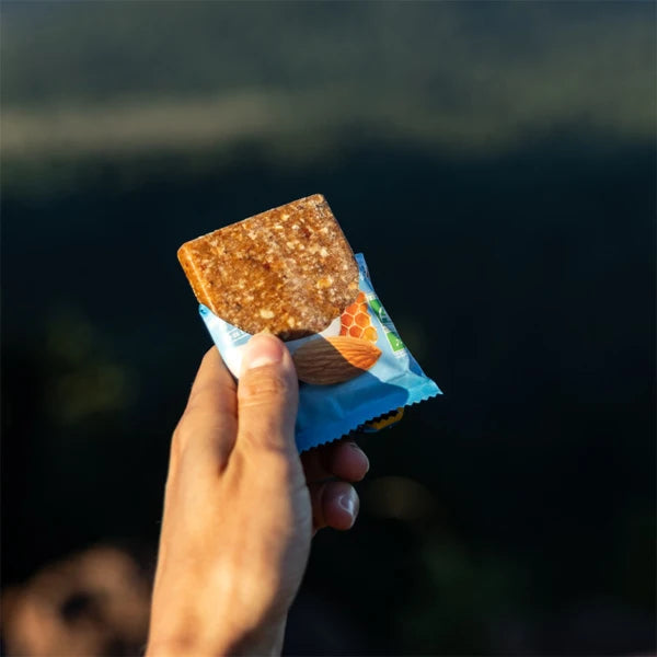 Nutri-Bay | MELTONIC - Pur' Bar Bio - Amande-Coco, Miel & Gelée Royale